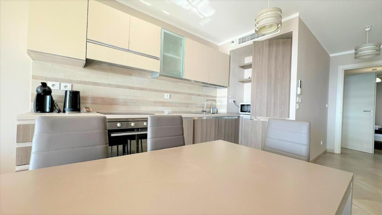Le Midi 8 By Estates * Cannes