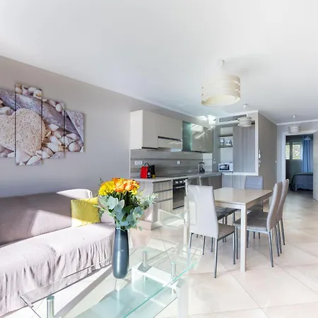 Le Midi 8 By Estates Cannes Extérieur photo