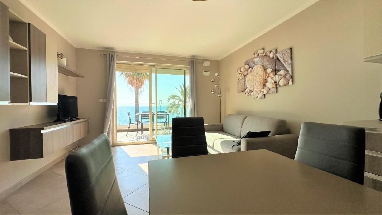 Le Midi 8 By Estates Cannes