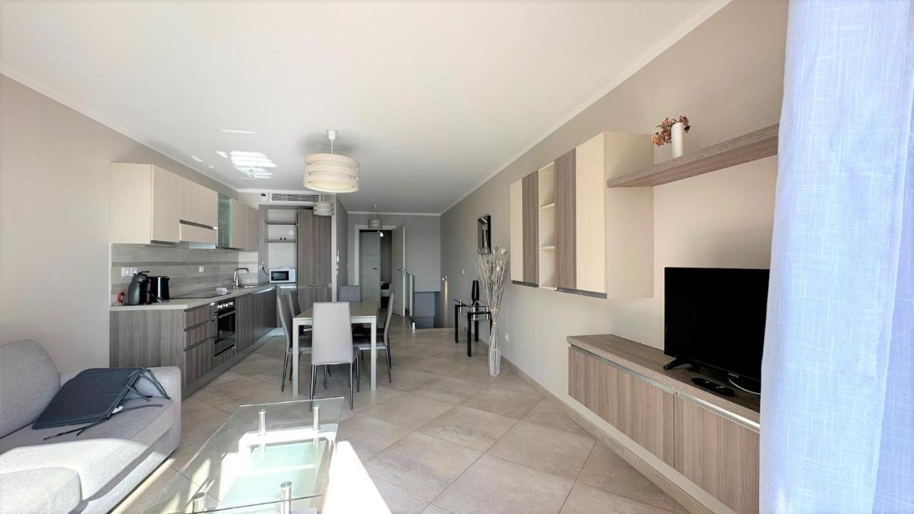 Le Midi 8 By Estates Appartement Cannes