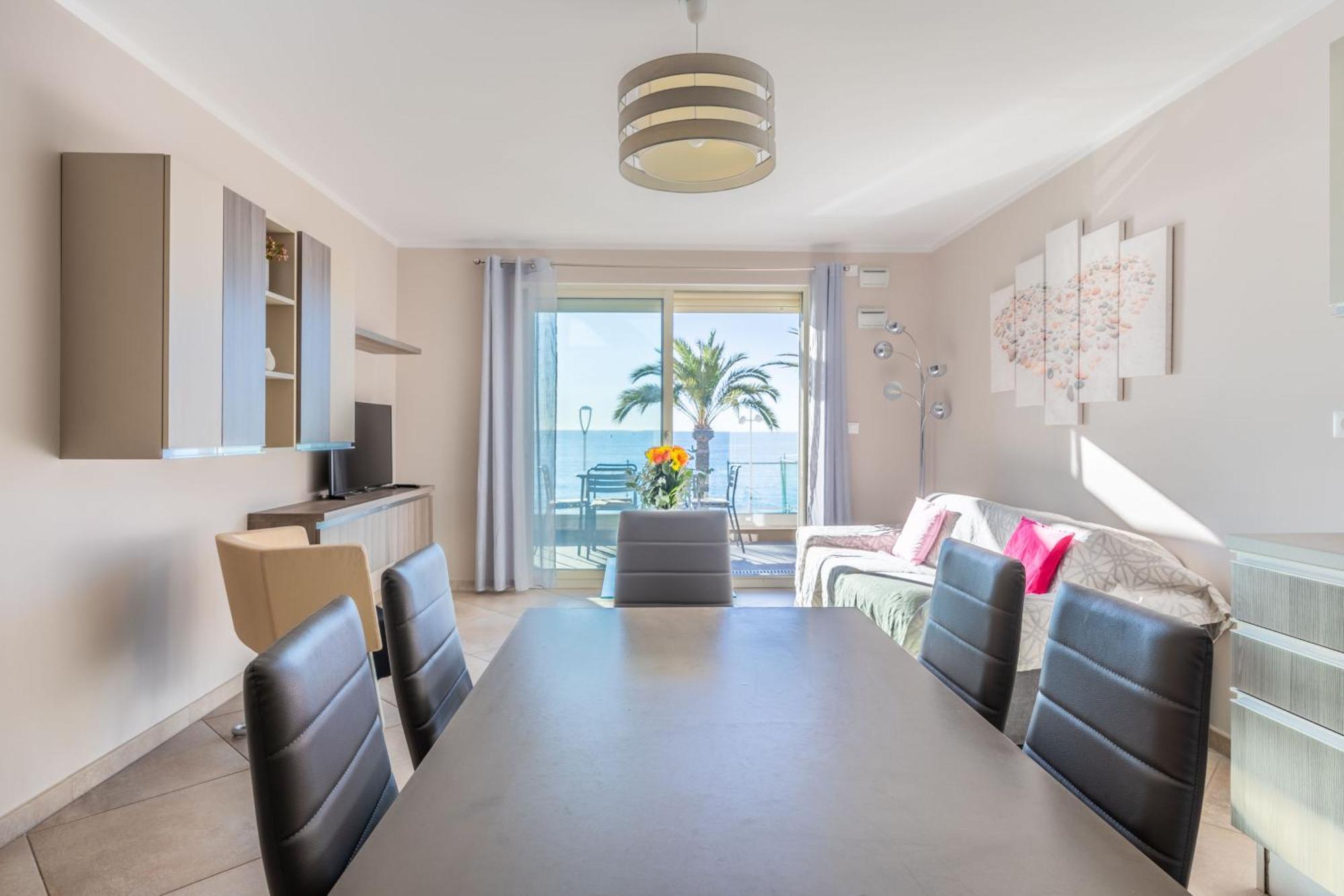 Le Midi 8 By Estates Apartamento