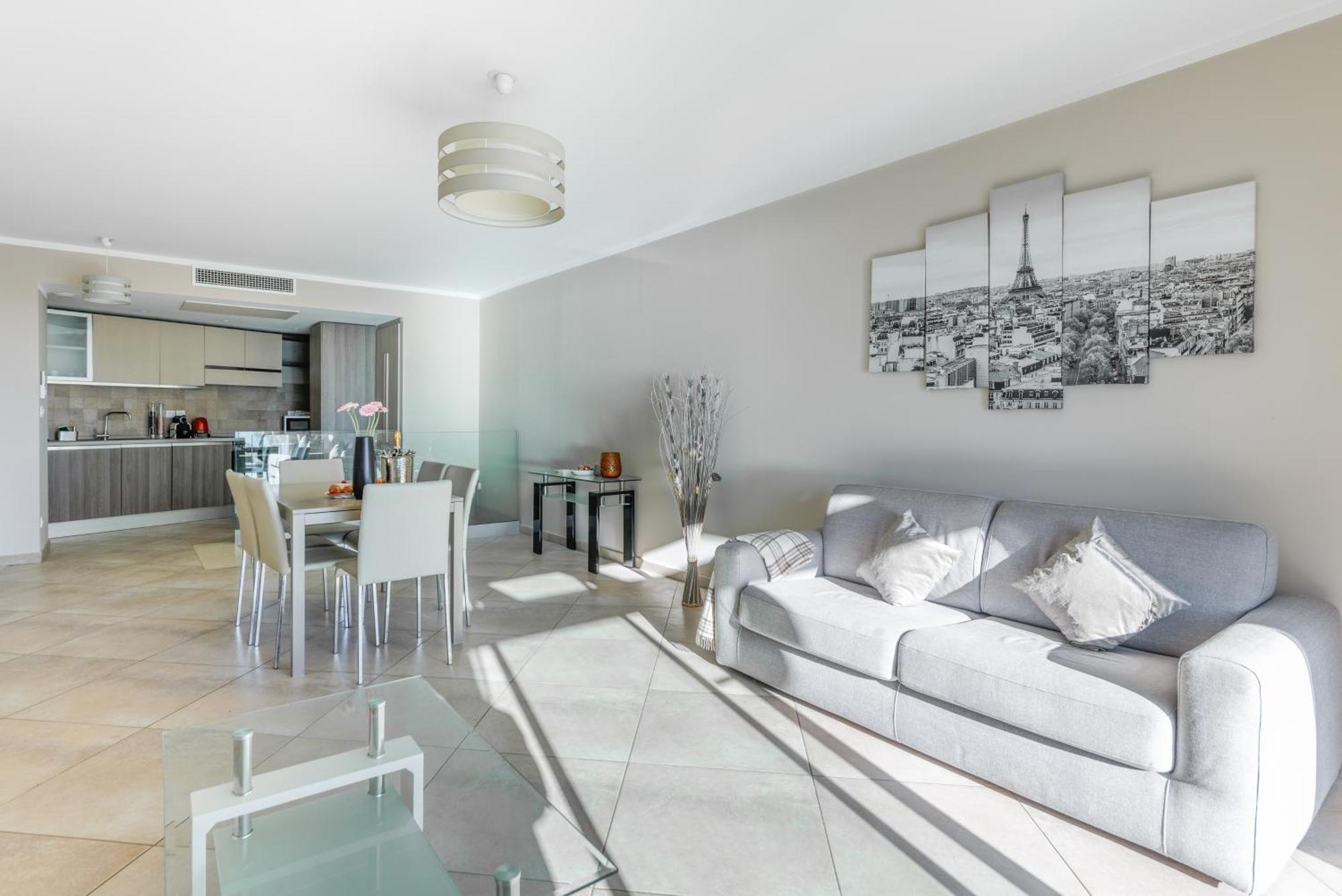 Appartement Le Midi 8 By Estates Cannes